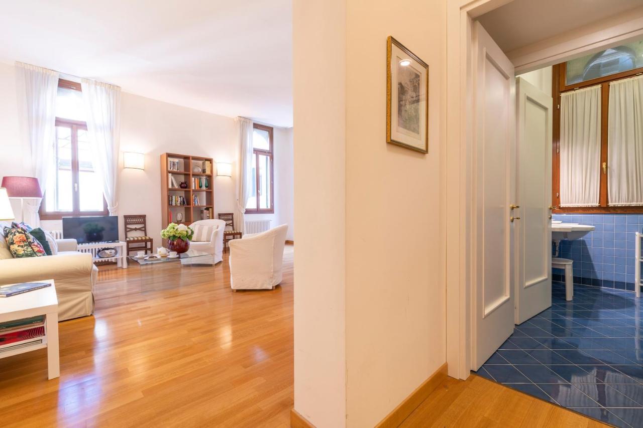 Ca Jole San Marco Apartment M02704210223 Venice Luaran gambar