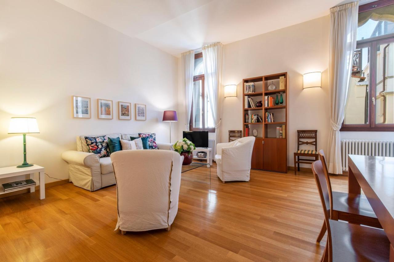 Ca Jole San Marco Apartment M02704210223 Venice Luaran gambar
